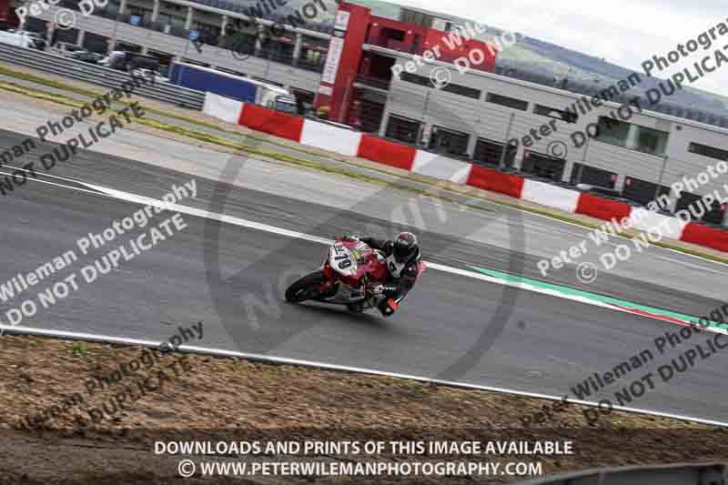 cadwell no limits trackday;cadwell park;cadwell park photographs;cadwell trackday photographs;enduro digital images;event digital images;eventdigitalimages;navarra;no limits trackdays;peter wileman photography;racing digital images;trackday digital images;trackday photos
